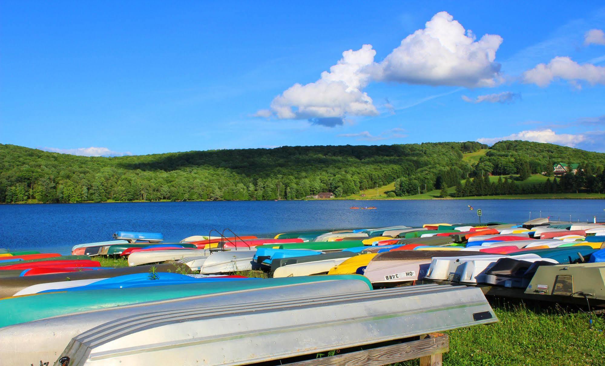 Alpine Lake Resort Terra Alta エクステリア 写真